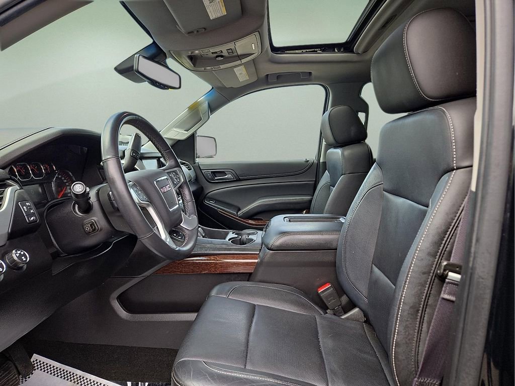 Used 2016 GMC Yukon SLT w/ Open Road Package AWD/4WD image 13