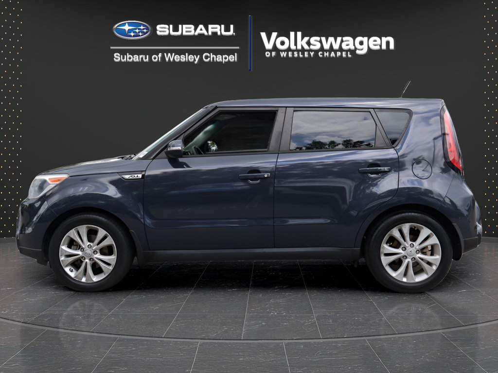 Used 2016 Kia Soul ! FWD image 4