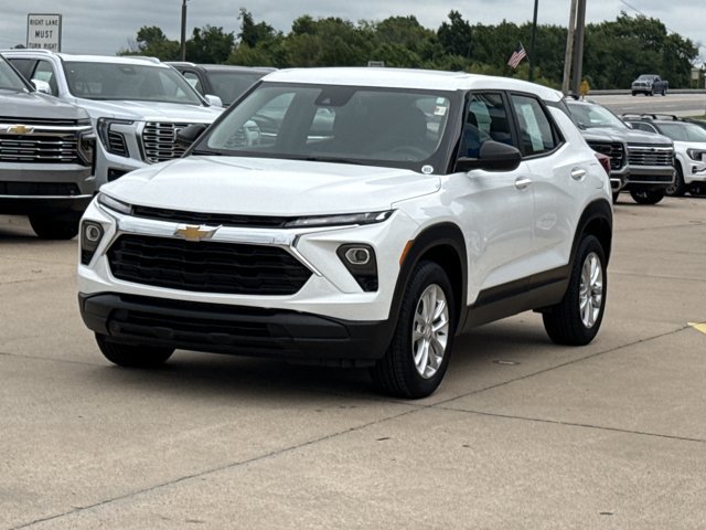 Used 2024 Chevrolet TrailBlazer LS AWD/4WD image 12