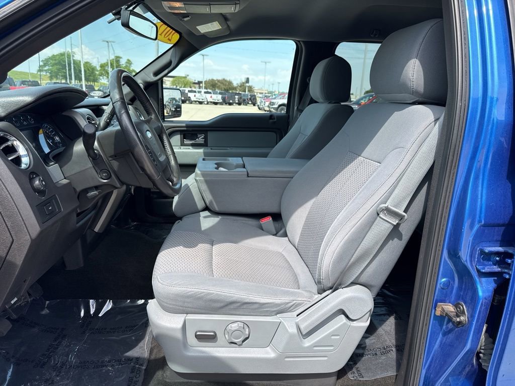 Used 2012 Ford F150 XLT w/ XLT Chrome Pkg AWD/4WD image 4
