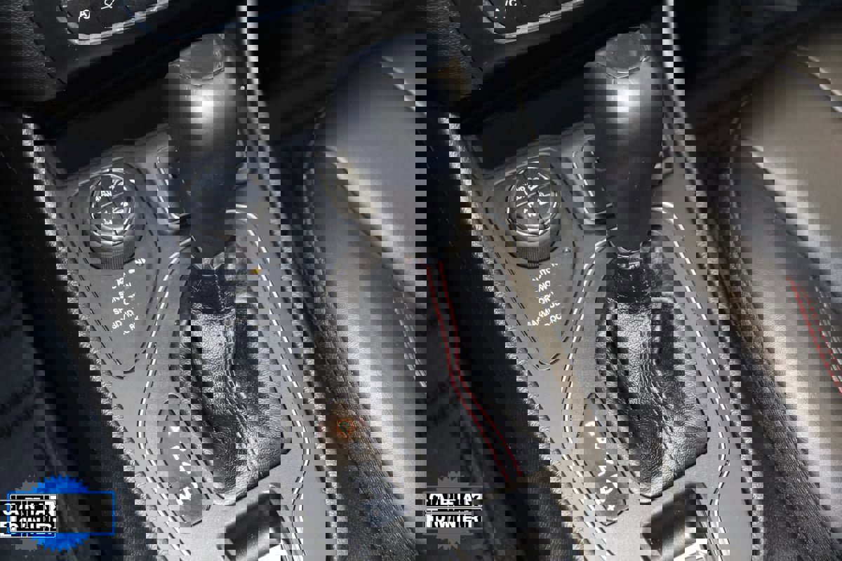 Used 2022 Jeep Cherokee Trailhawk image 7