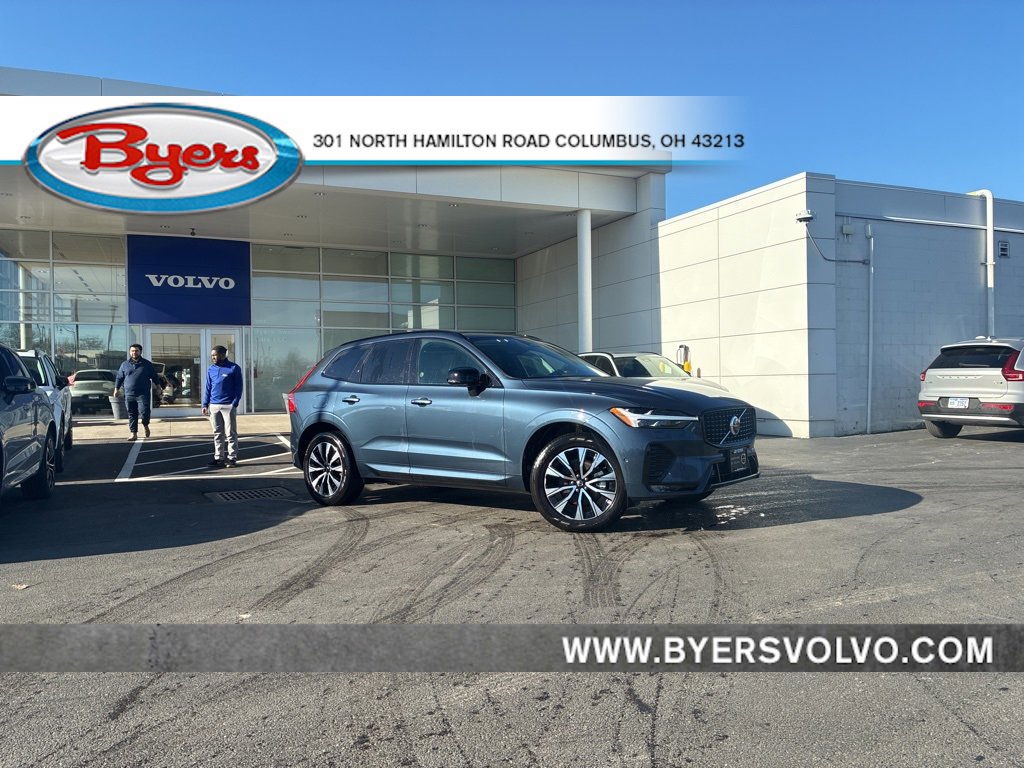 Certified 2025 Volvo XC60 B5 Plus image 1