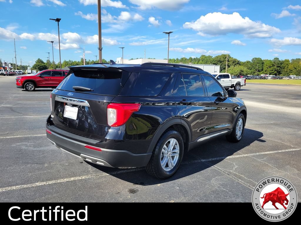 Certified 2024 Ford Explorer XLT w/ Equipment Group 202A RWD image 6