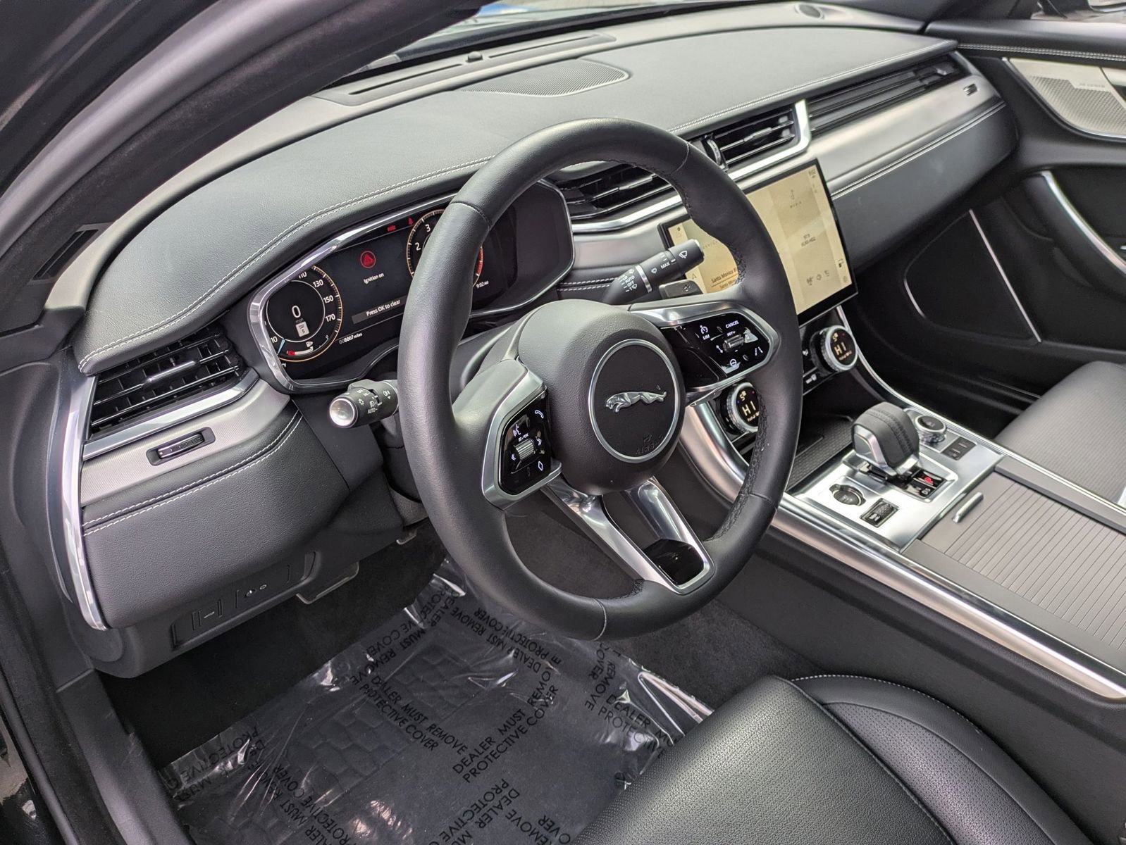 Used 2024 Jaguar XF R-Dynamic SE image 13