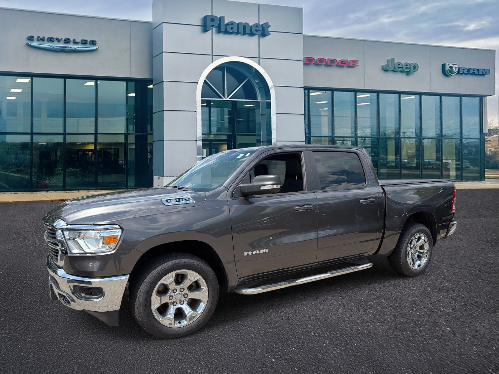 Used 2021 RAM 1500 Big Horn AWD/4WD image 4