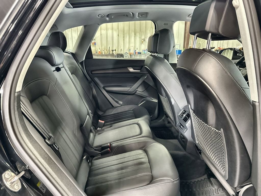Used 2023 Audi Q5 2.0T Premium w/ Convenience Package AWD/4WD image 30