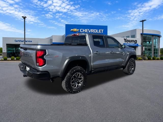 Used 2026 Chevrolet Colorado ZR2 w/ Technology Package AWD/4WD image 7