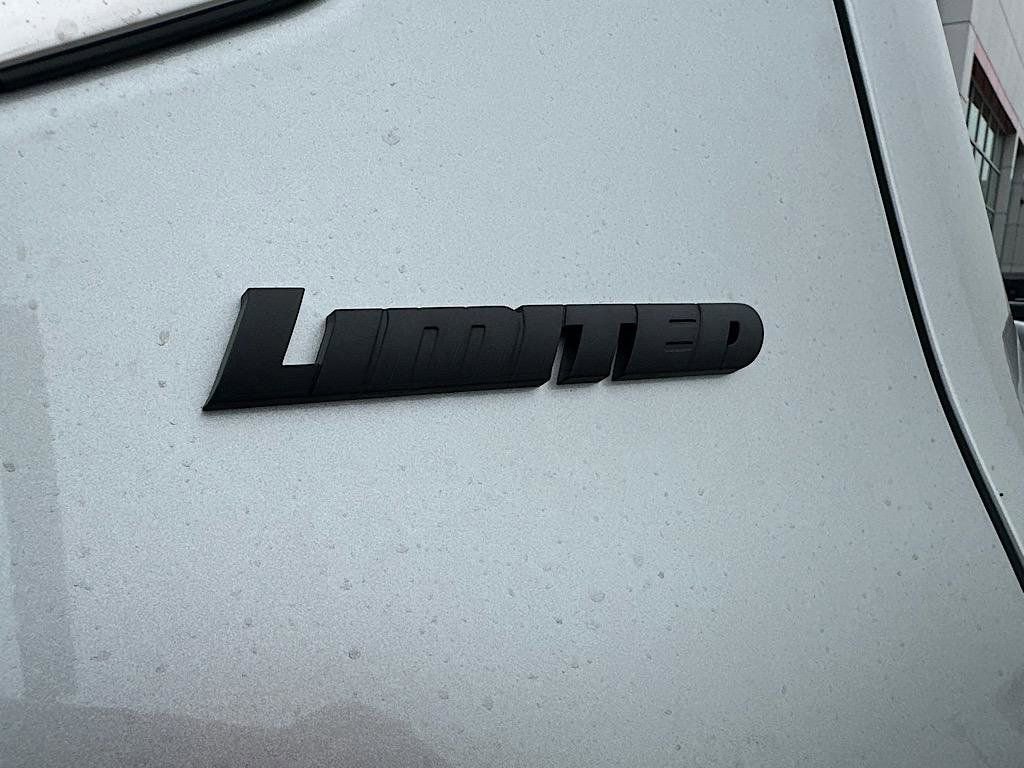 New 2026 Toyota Tundra Limited image 6