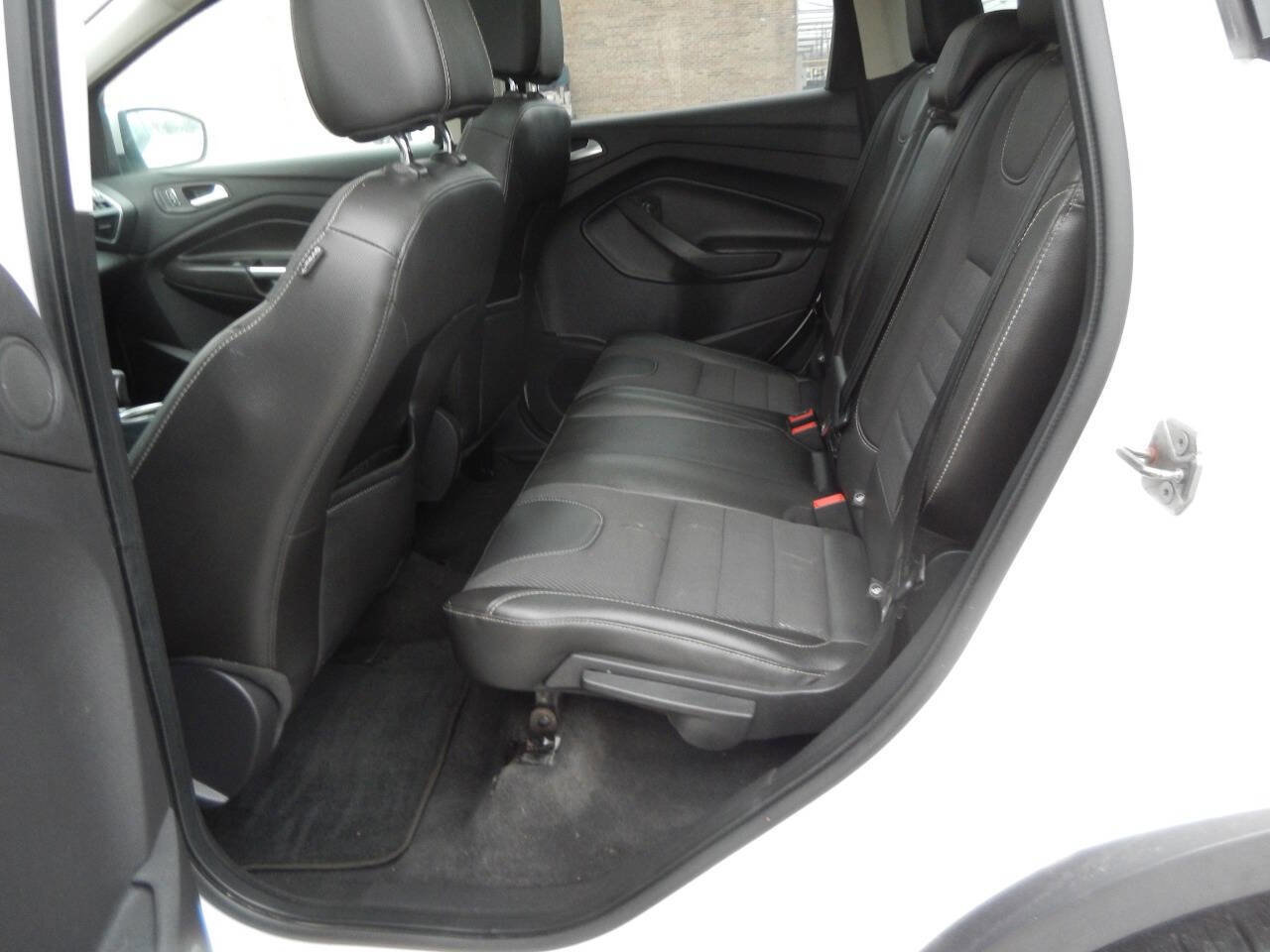 Used 2013 Ford Escape Titanium w/ Parking Technology Pkg image 30