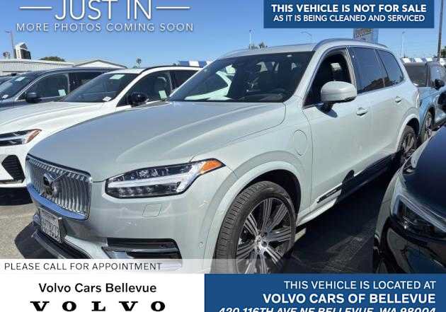 Used 2024 Volvo XC90 T8 Ultimate w/ Lounge Package