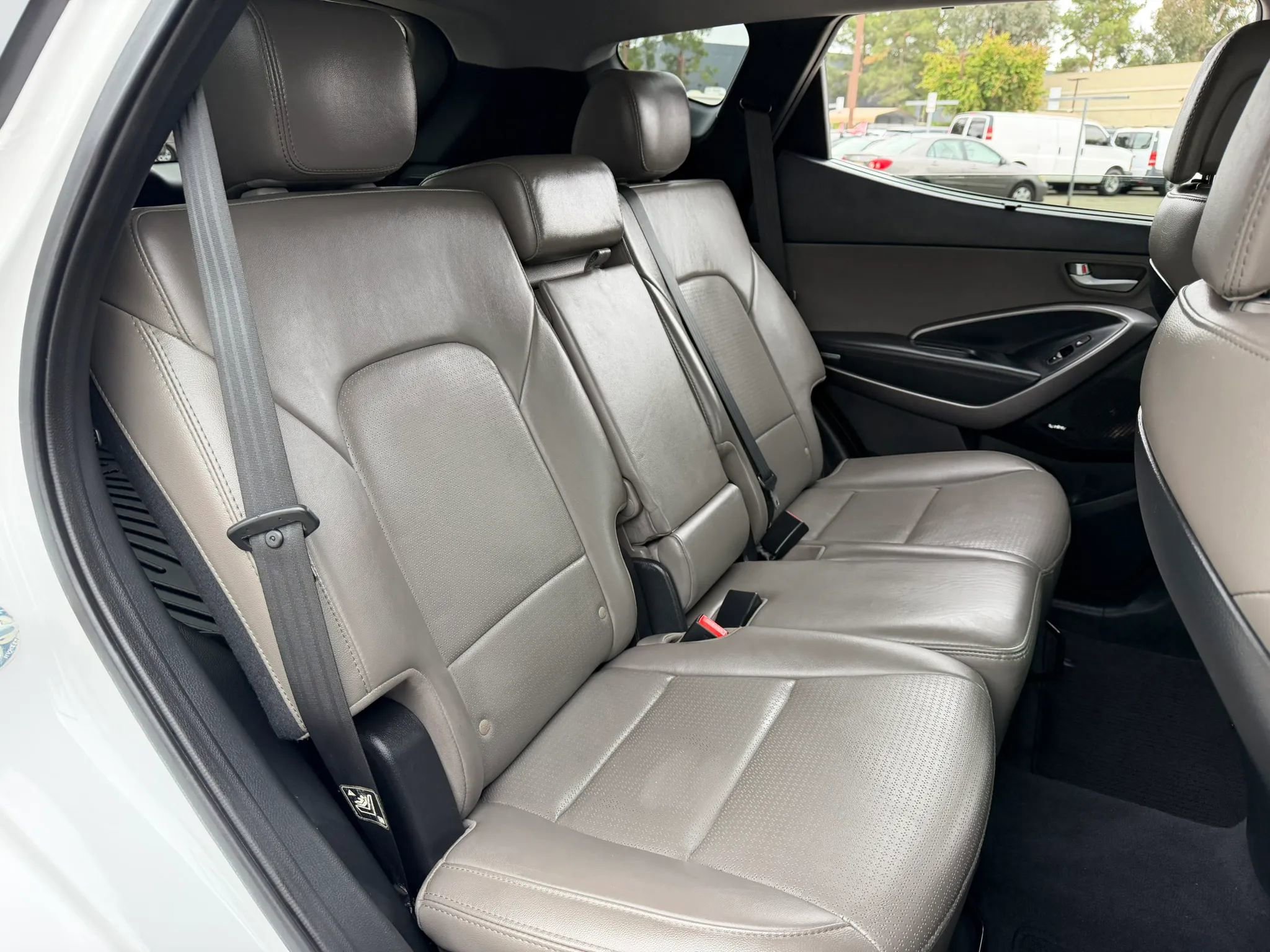 Used 2015 Hyundai Santa Fe Sport 2.0T w/ Option Group 05 FWD image 23