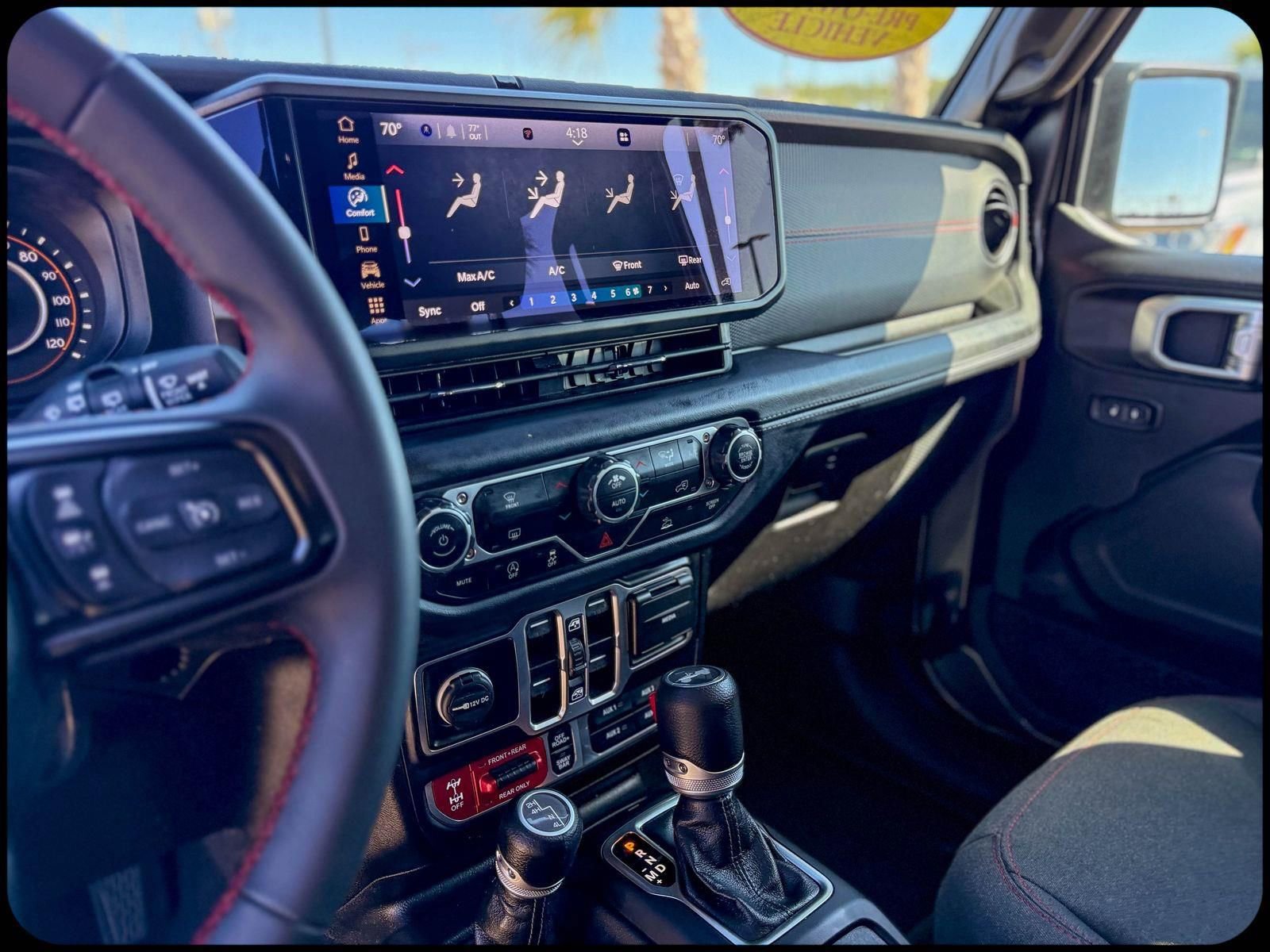 Certified 2025 Jeep Wrangler Unlimited Rubicon image 14