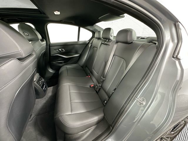 Used 2025 BMW 330i xDrive Sedan w/ Convenience Package image 25