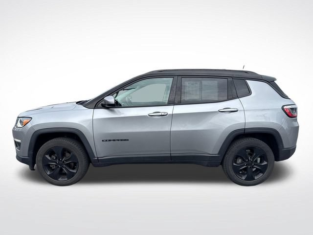 Used 2019 Jeep Compass Latitude AWD/4WD image 2