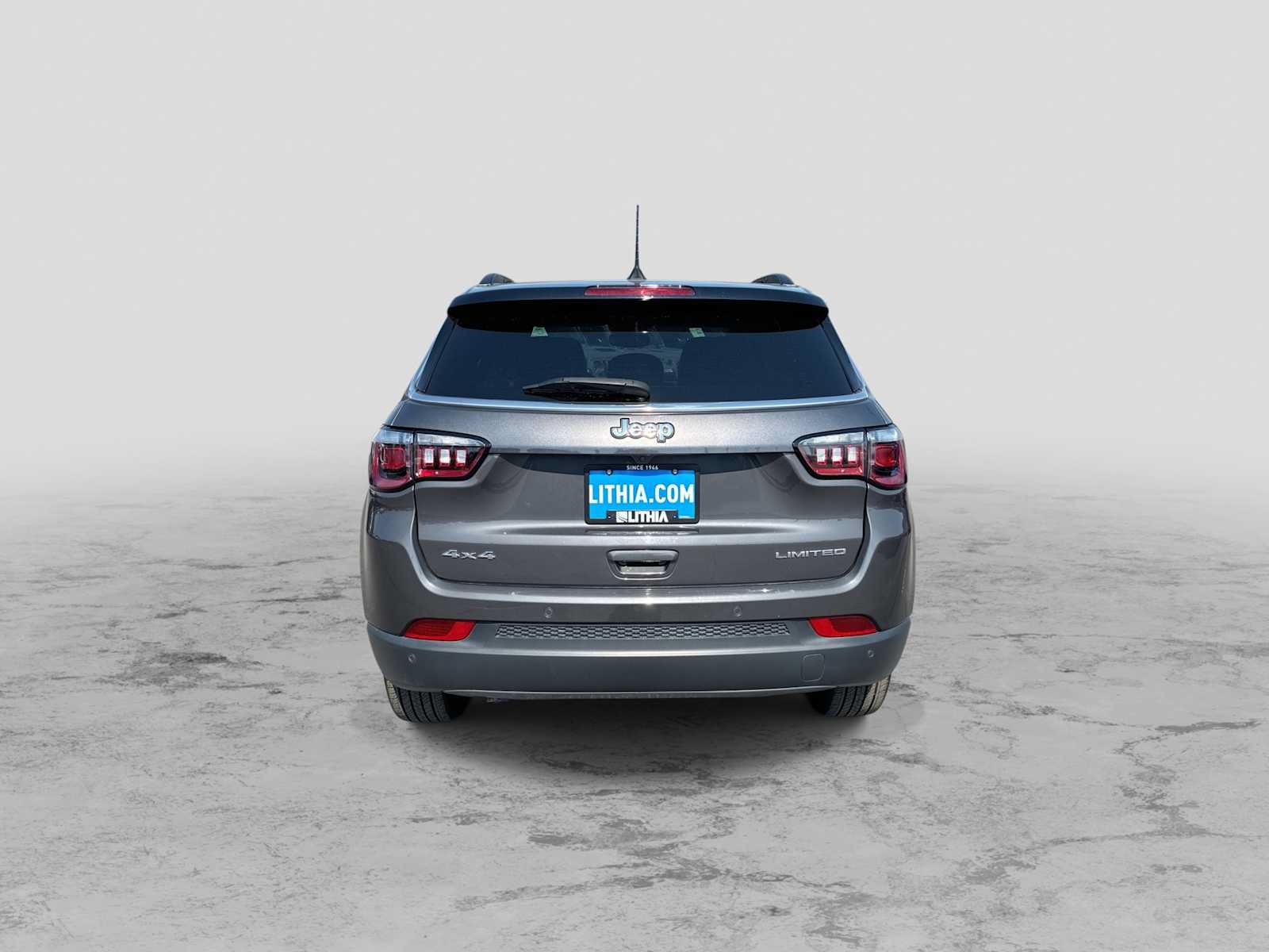 Used 2024 Jeep Compass Limited w/ Sun and Sound Group AWD/4WD image 7