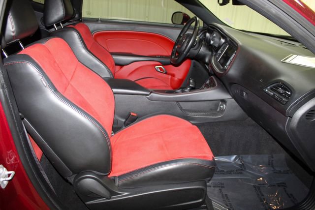 Used 2020 Dodge Challenger R/T w/ Plus Package RWD image 17