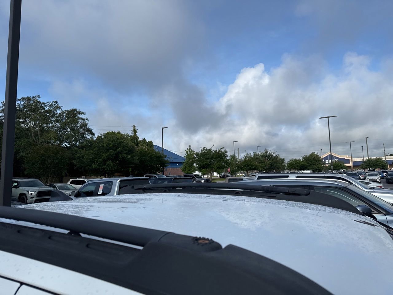 Used 2017 Toyota Tacoma TRD Sport w/ Tow Package (A/T) AWD/4WD image 5