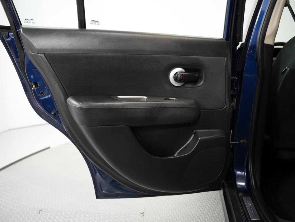 Used 2012 Nissan Versa 1.8 S FWD image 25