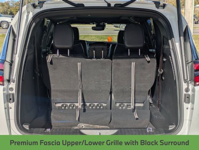 Used 2026 Chrysler Pacifica Limited w/ S Appearance Package image 30