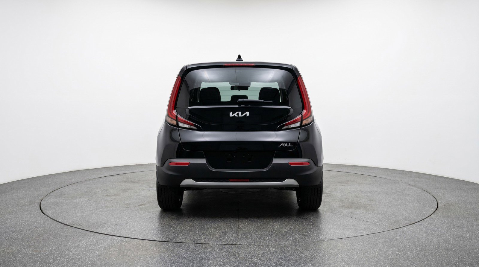 Used 2025 Kia Soul LX w/ LX Technology Package FWD image 7