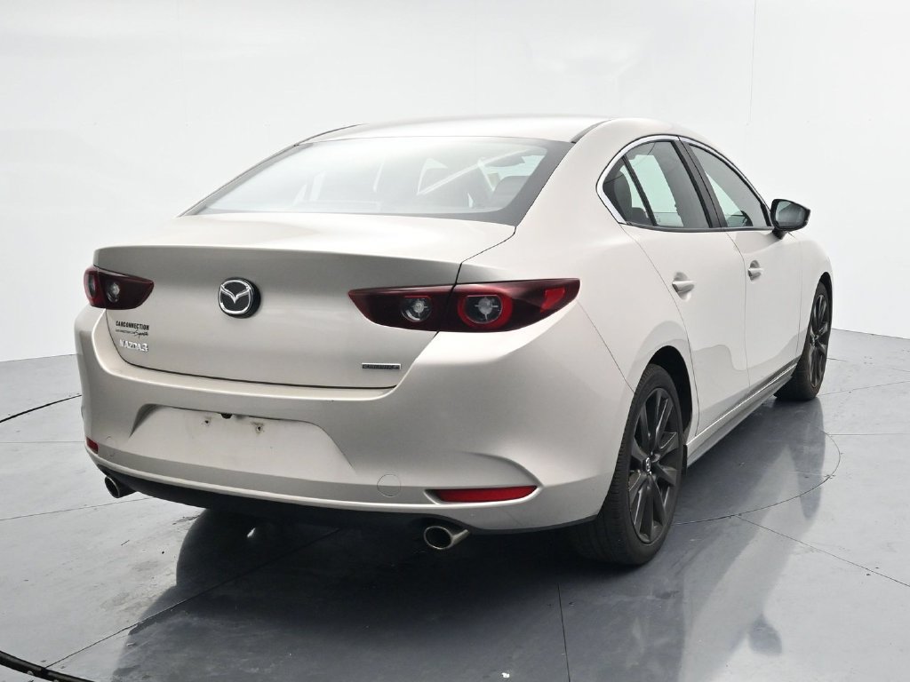 Used 2024 MAZDA MAZDA3 s FWD image 6