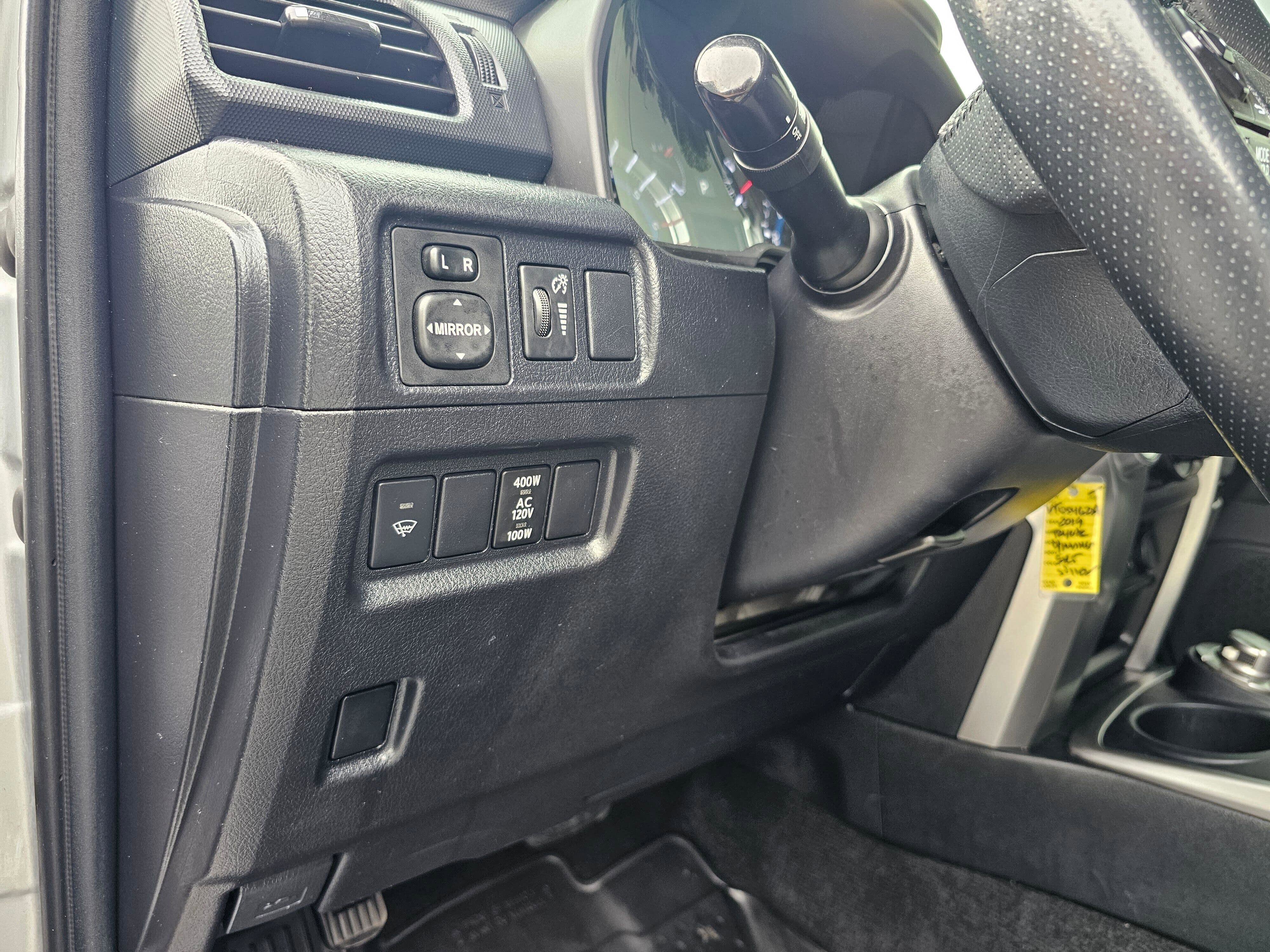 Used 2019 Toyota 4Runner SR5 AWD/4WD image 22