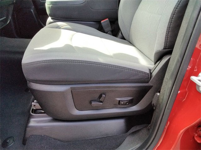 Used 2024 RAM 2500 Big Horn w/ Bed Utility Group image 29