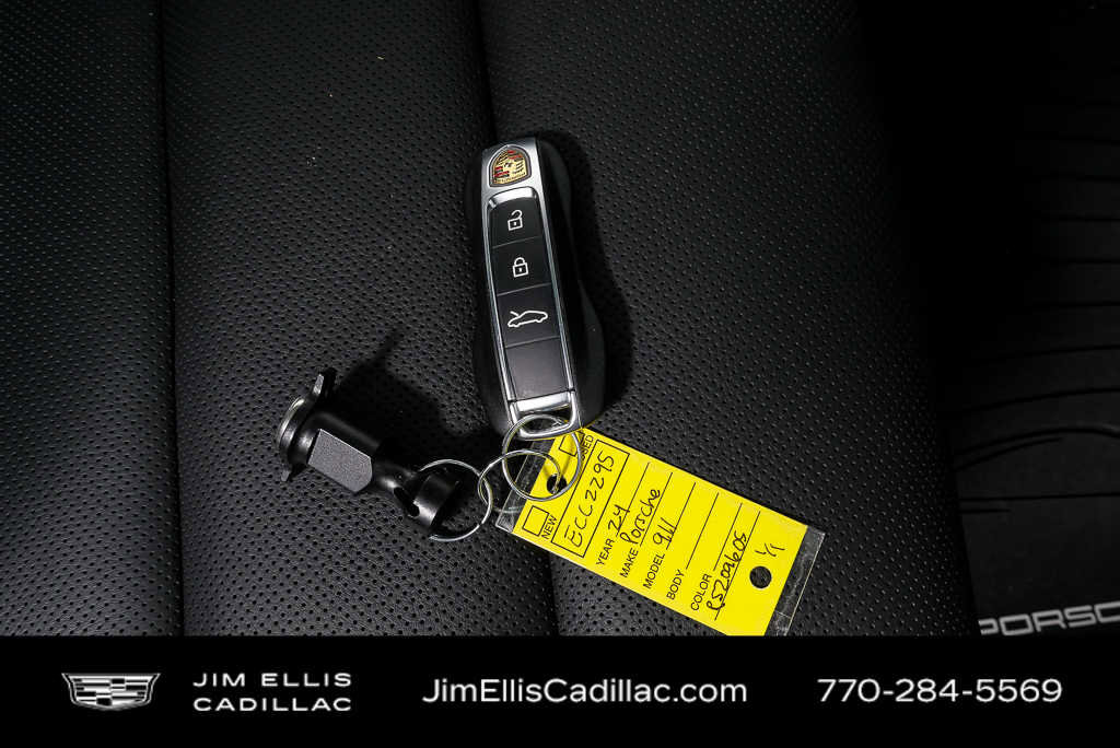 Used 2024 Porsche 911 Carrera w/ Premium Package image 24
