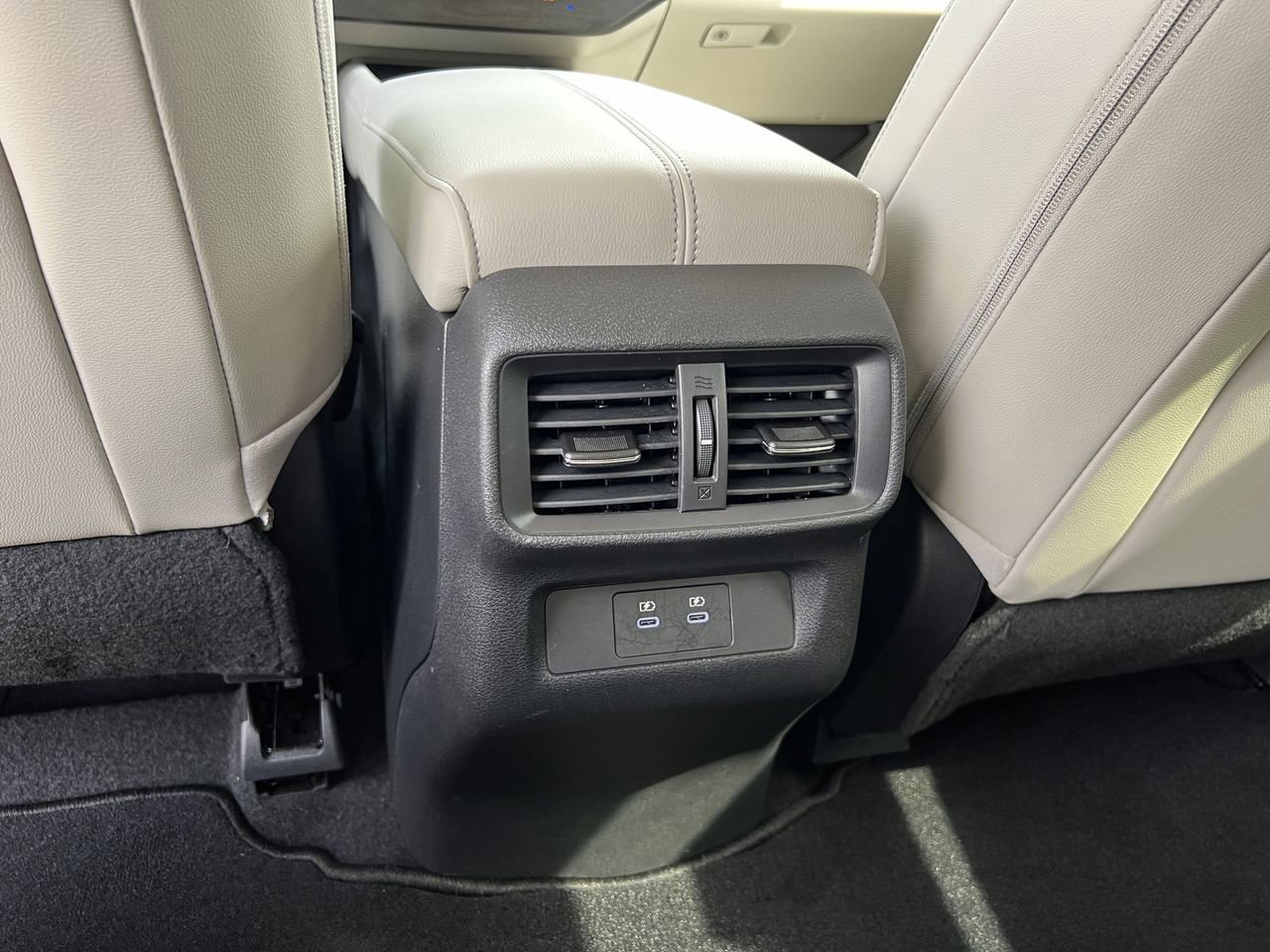 Certified 2025 Nissan Murano SL image 25