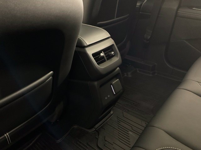 Certified 2026 Cadillac Optiq Luxury 1 w/ LPO, Floor Liner Package RWD image 15