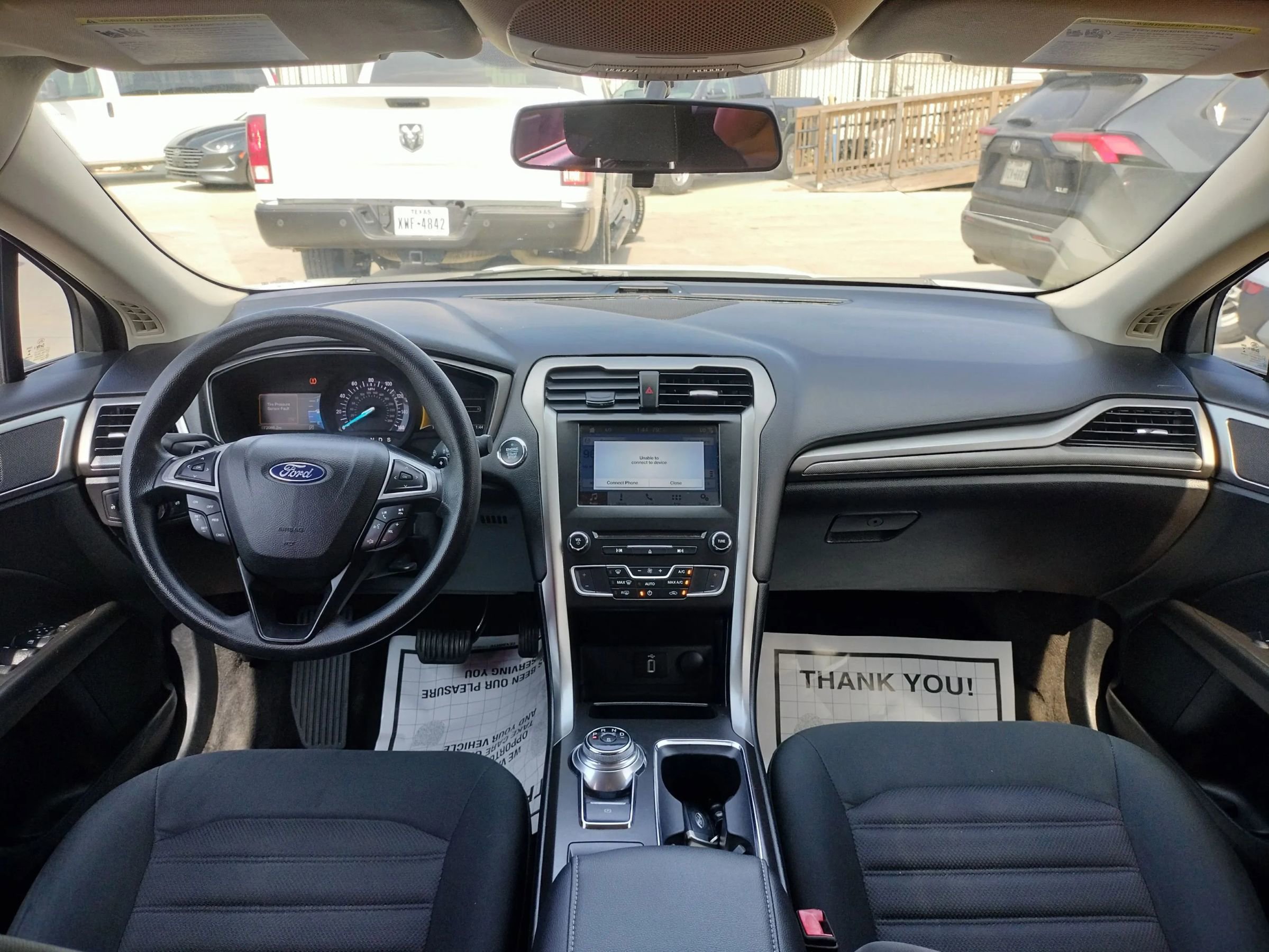 Used 2018 Ford Fusion SE w/ Fusion SE Technology Package image 34