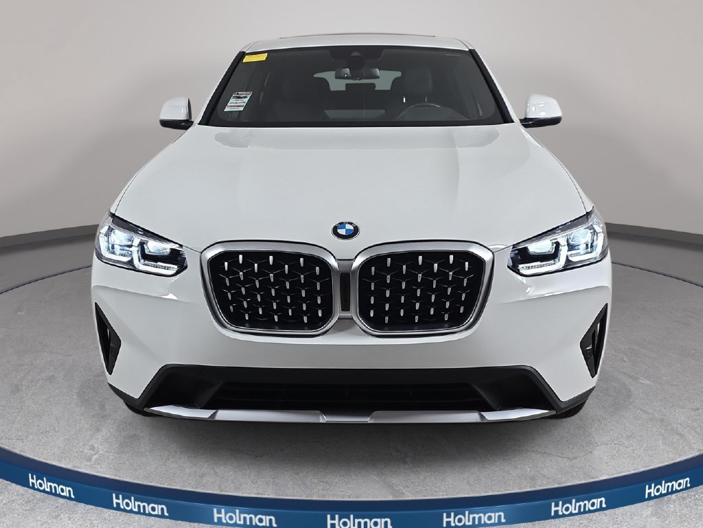Certified 2025 BMW X4 xDrive30i w/ Premium Package AWD/4WD image 2