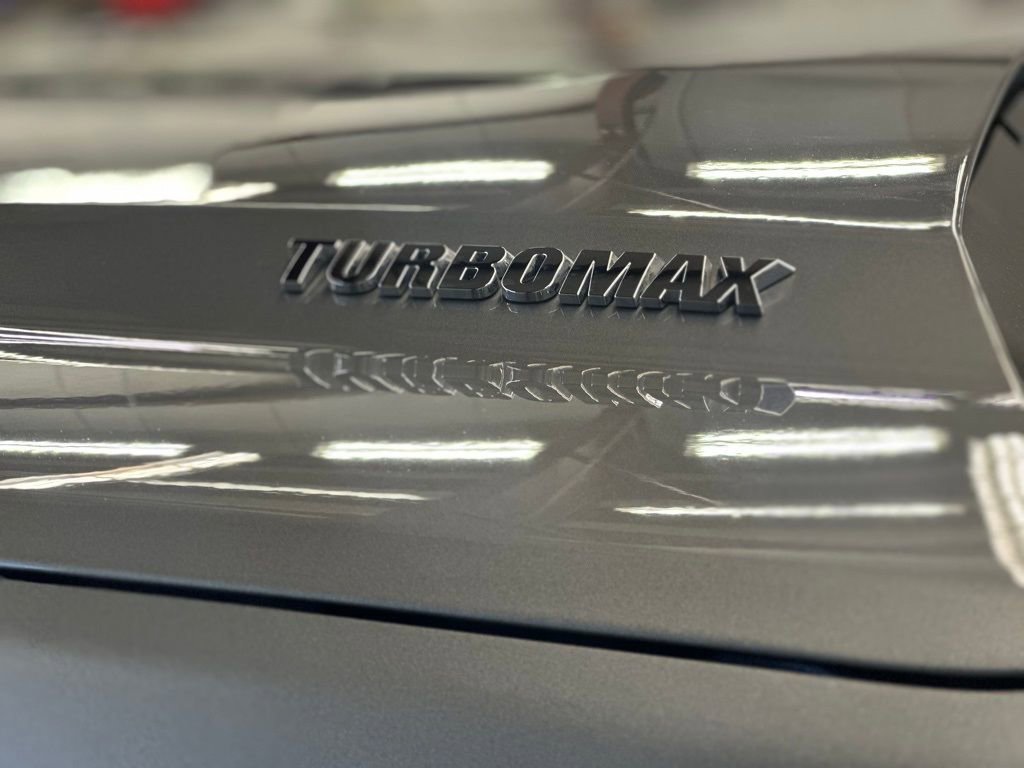 Certified 2025 Chevrolet Silverado 1500 LT image 36