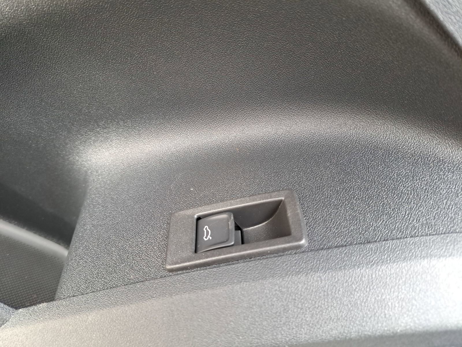 New 2025 Audi SQ5 Premium Plus image 28