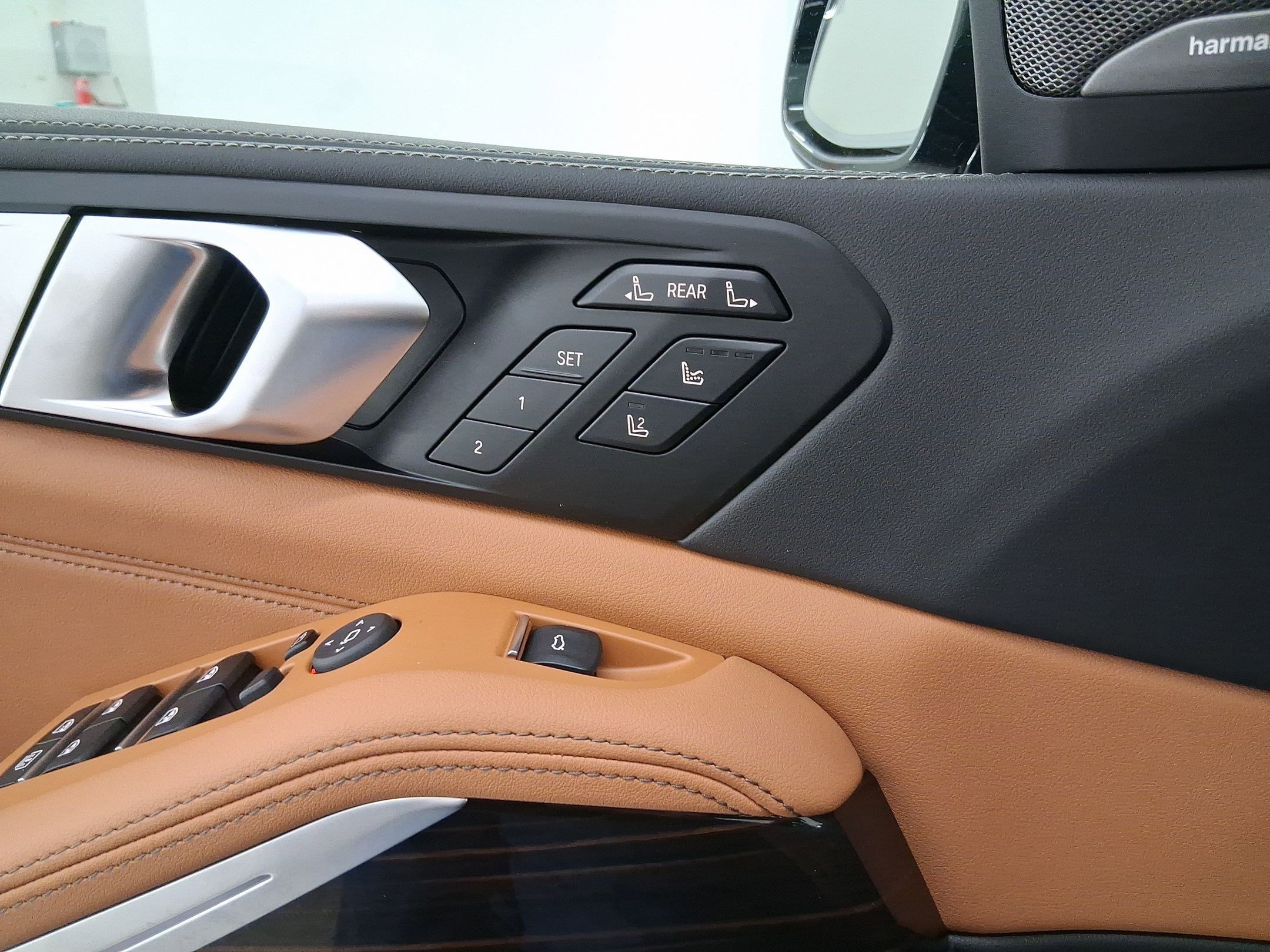 New 2026 BMW X7 xDrive40i w/ Executive Package image 20