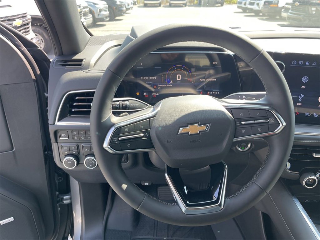 New 2025 Chevrolet Suburban Premier image 14