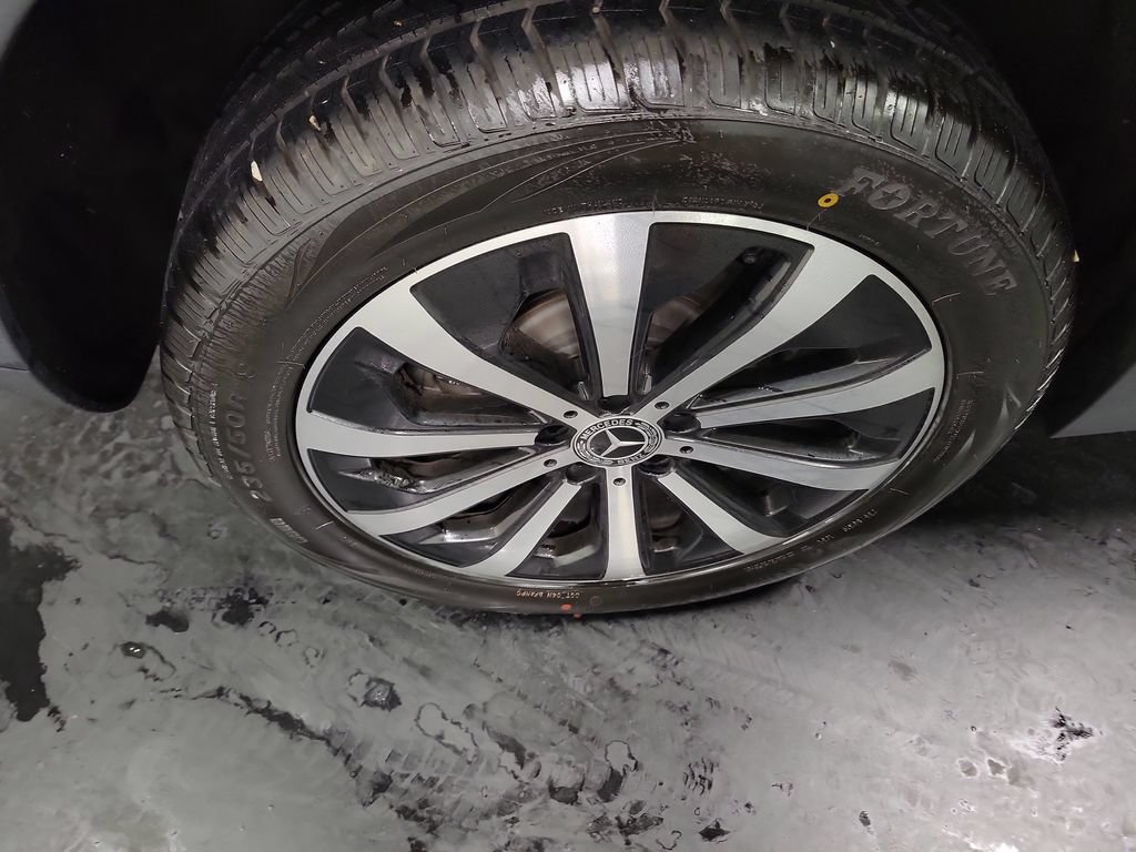 Used 2022 Mercedes-Benz GLA 250 4MATIC image 11