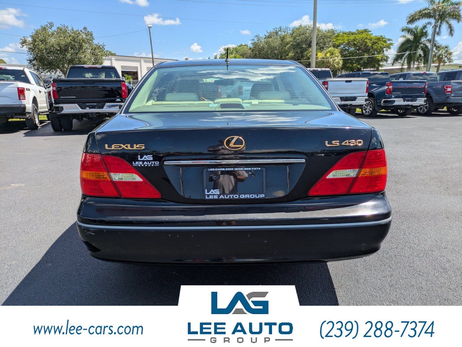 Used 2001 Lexus LS 430 RWD image 4