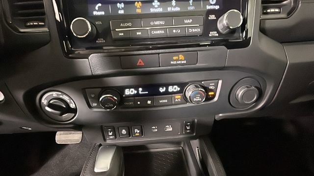 Used 2022 Nissan Frontier PRO-4X w/ Pro-4X Premium Package AWD/4WD image 23