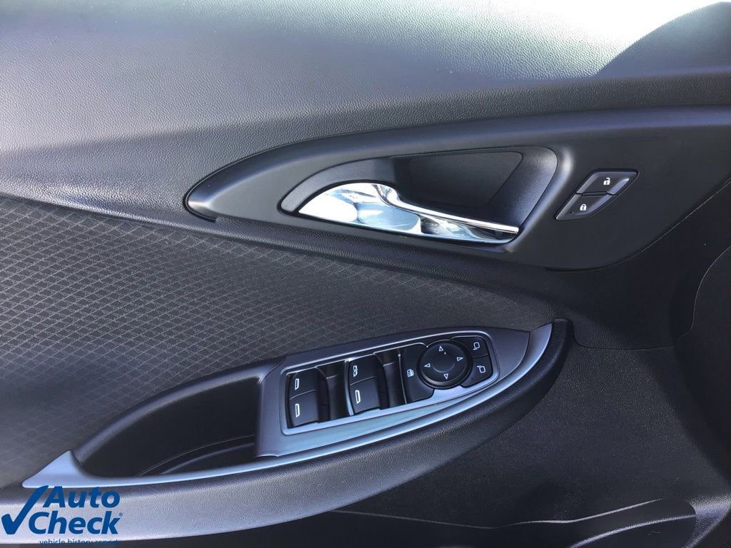 Used 2024 Chevrolet Malibu LT image 25