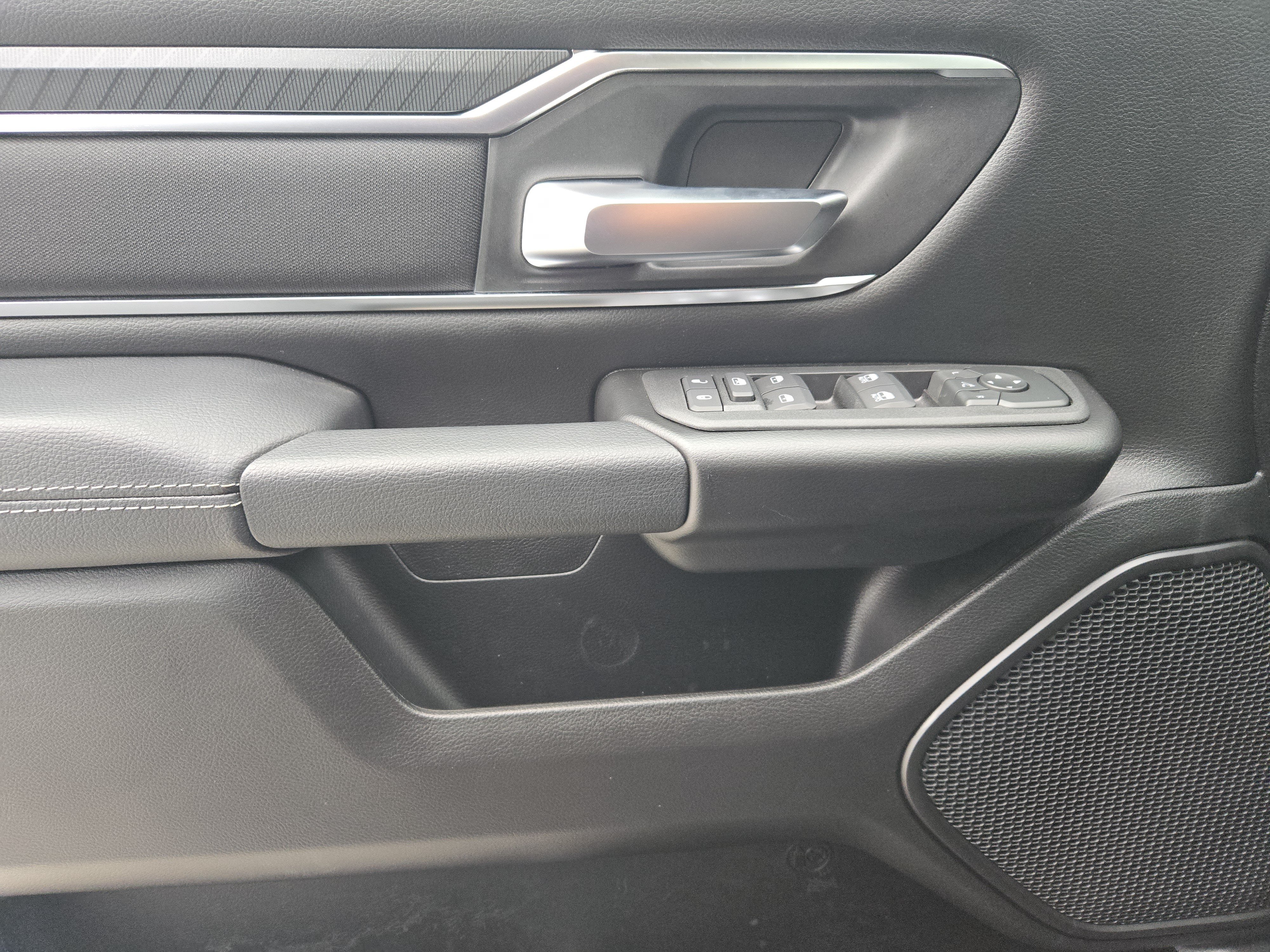 New 2026 RAM 1500 Big Horn AWD/4WD image 18