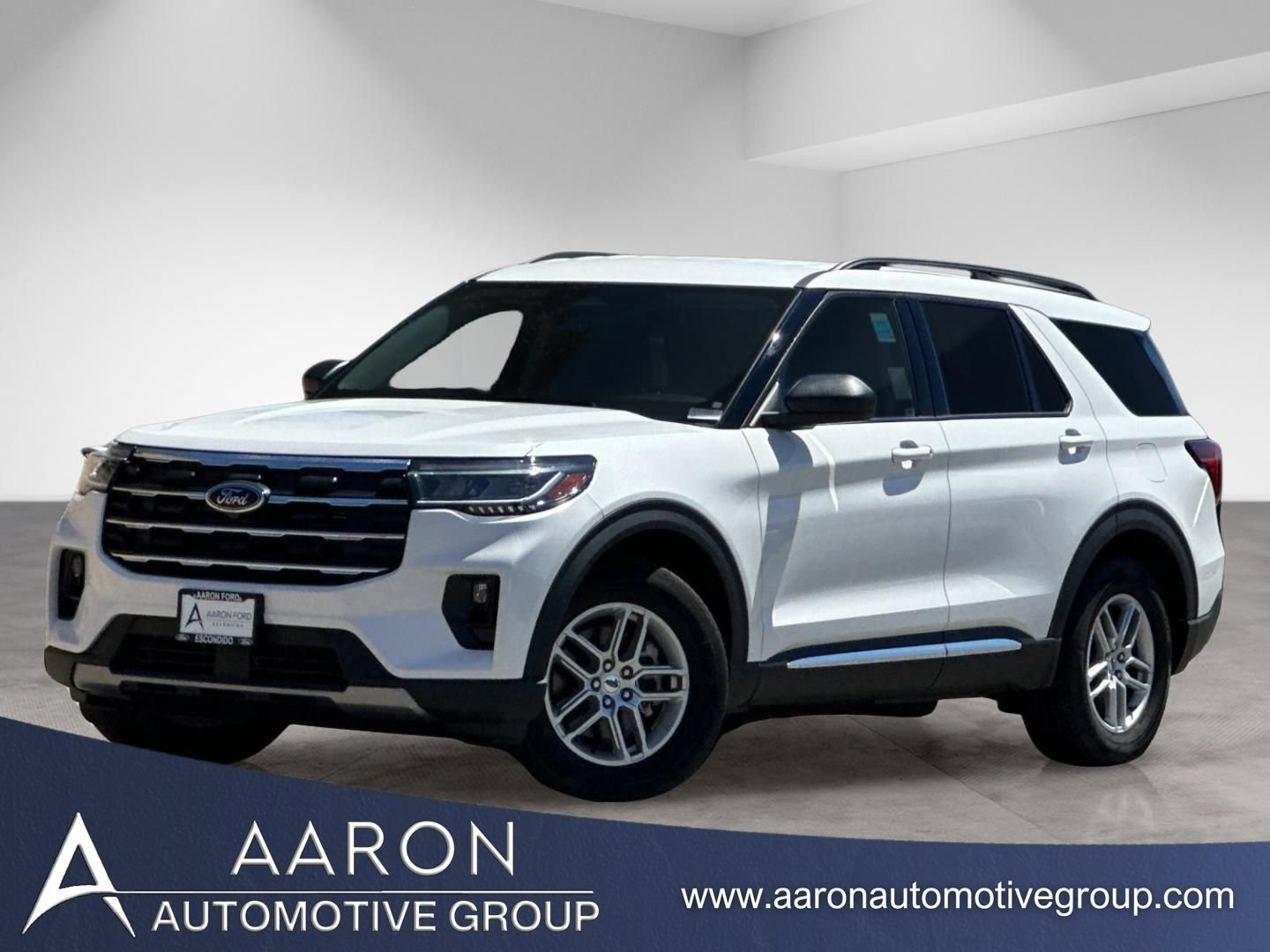 Used 2025 Ford Explorer Active w/ Active Comfort Package RWD image 1