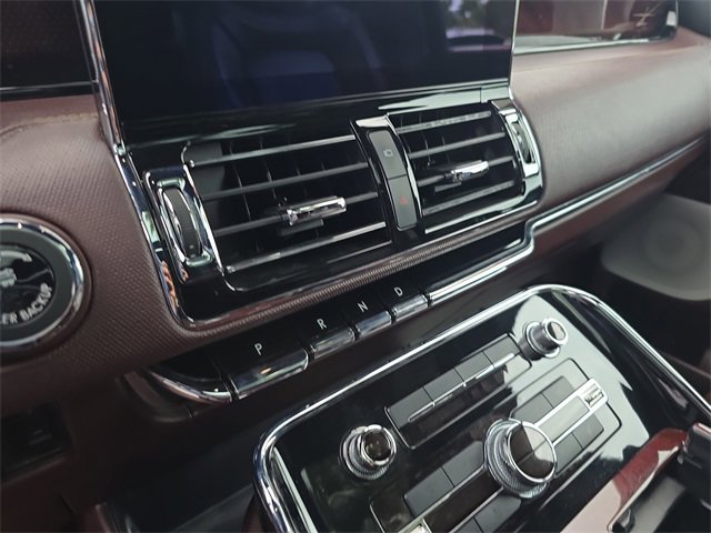 Used 2018 Lincoln Navigator L Black Label image 27