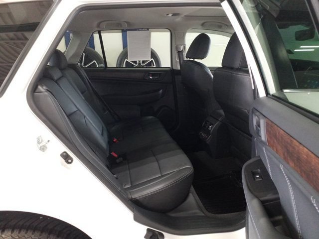 Used 2019 Subaru Outback 2.5i Limited w/ Popular Package #2 AWD/4WD image 14