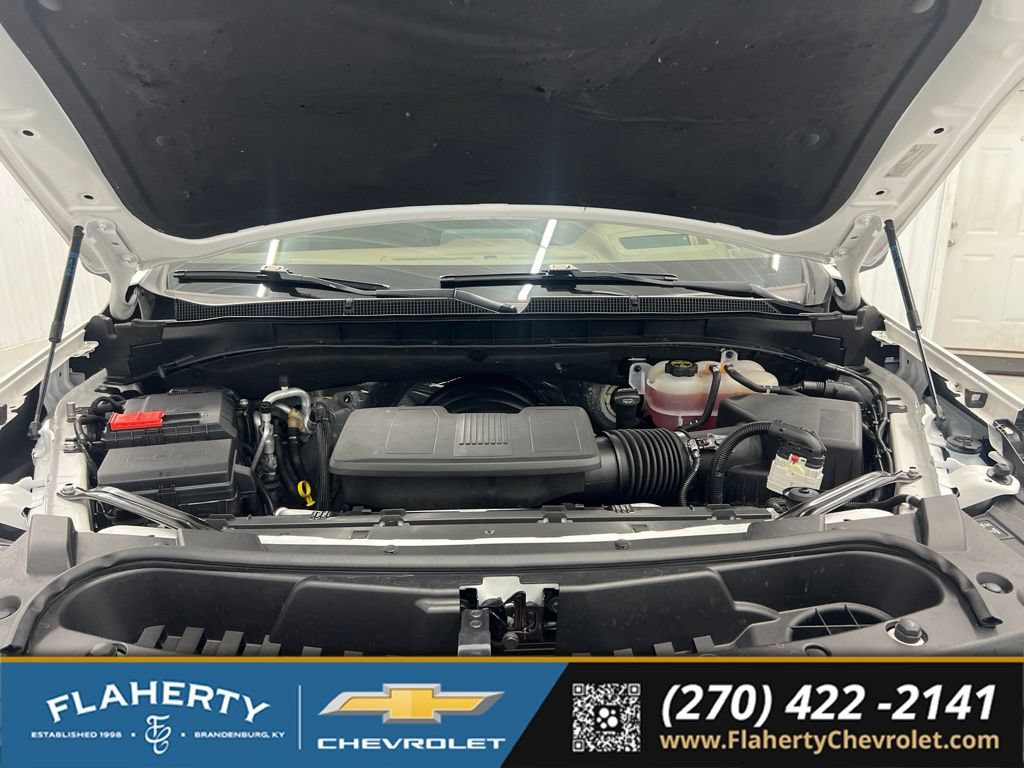 Used 2024 Chevrolet Tahoe High Country AWD/4WD image 16