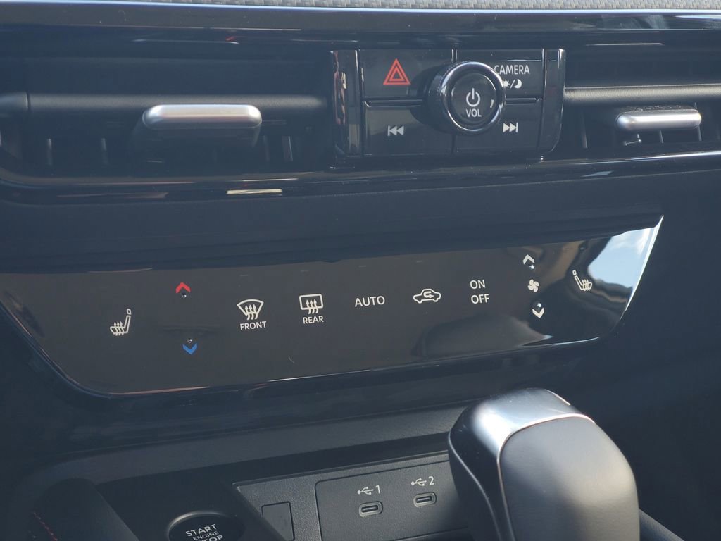New 2026 Nissan Kicks SR w/ Cold Weather Package image 26