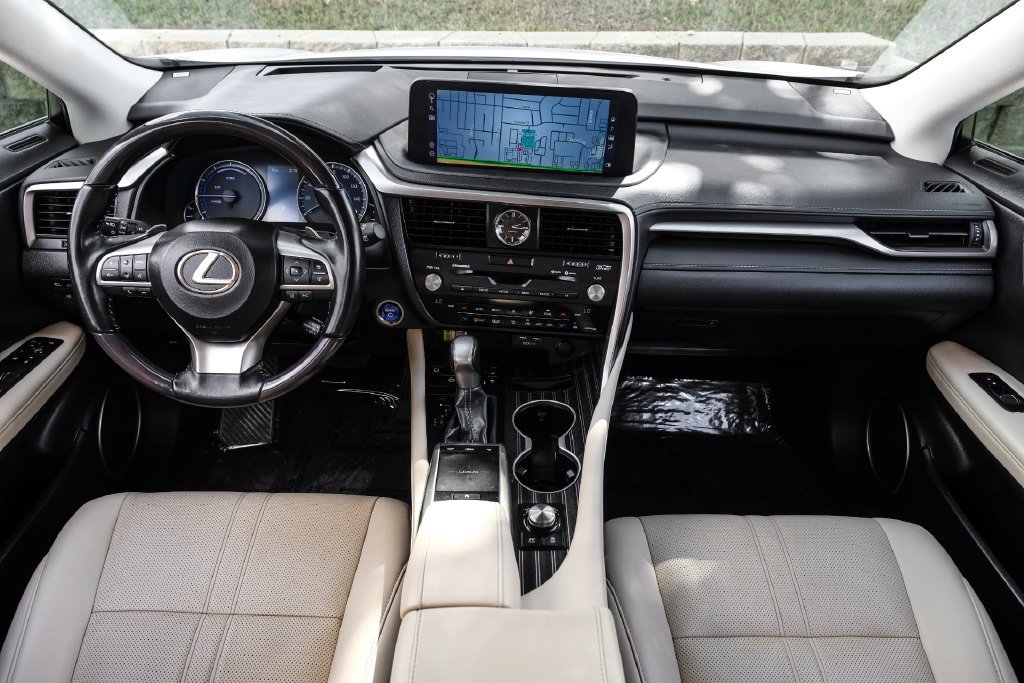 Used 2021 Lexus RX 450h AWD w/ Luxury Package image 11