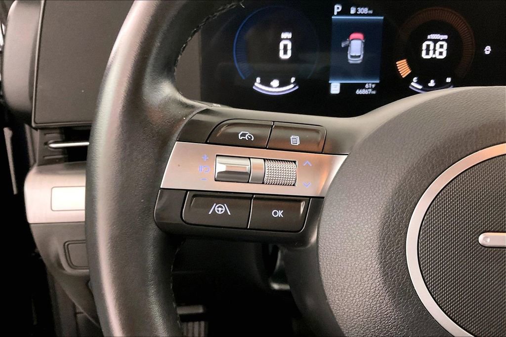 Used 2024 Hyundai Kona SEL image 11