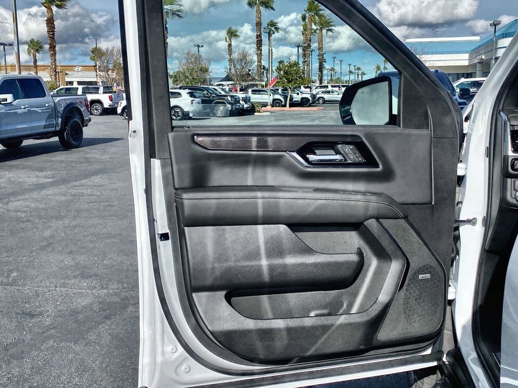 New 2026 GMC Yukon Elevation image 28