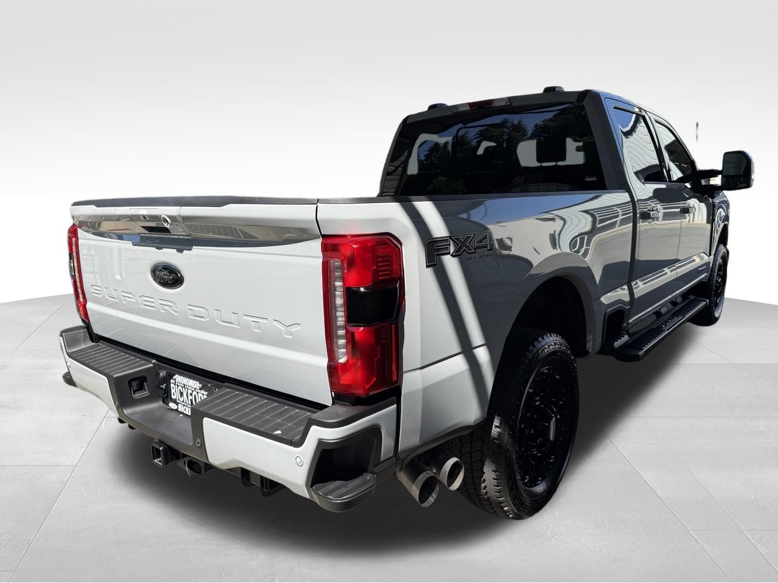 Used 2026 Ford F350 Lariat w/ Black Appearance Package AWD/4WD image 5